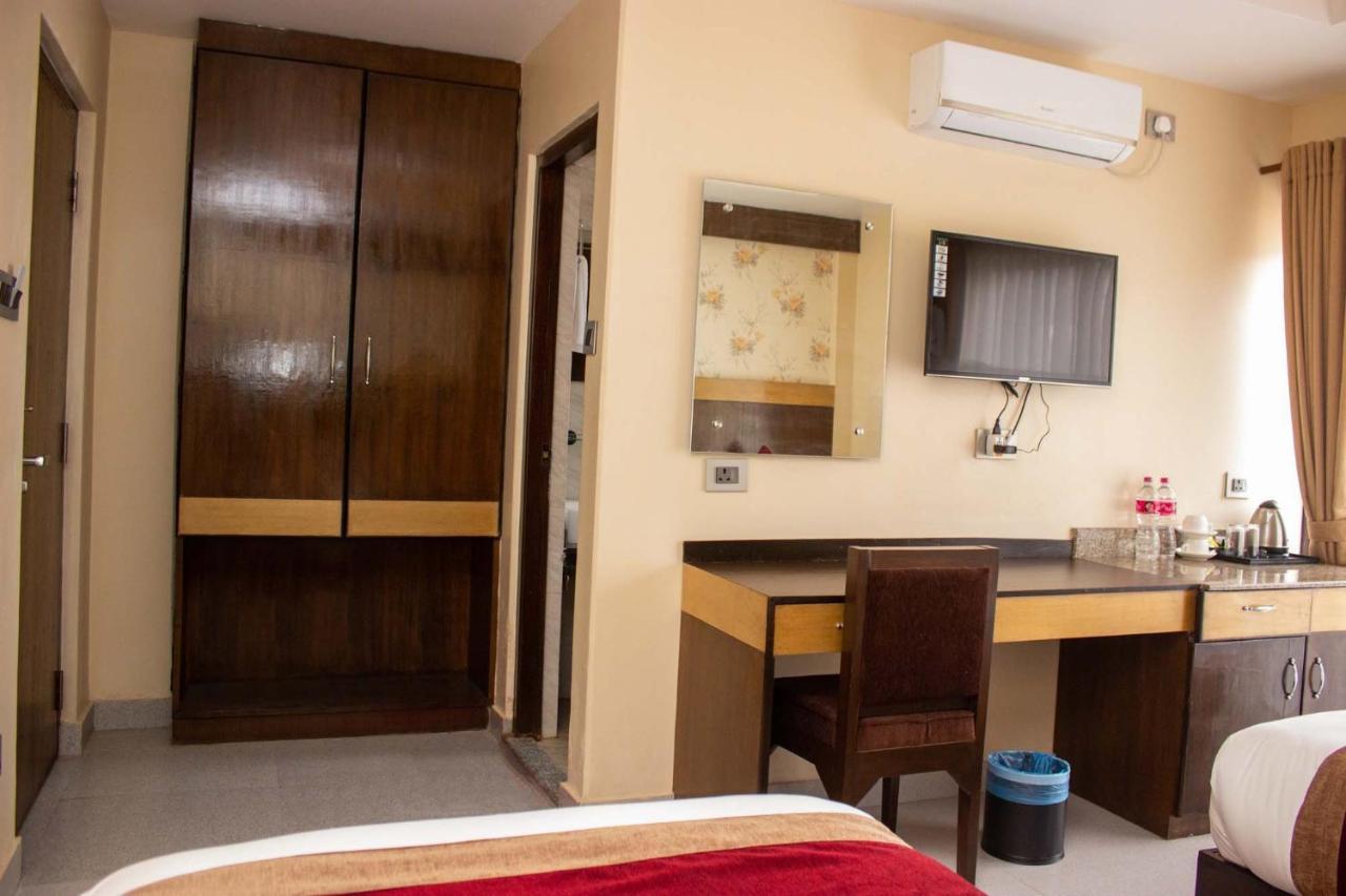 Hotel Silverline Ποκάρα Εξωτερικό φωτογραφία